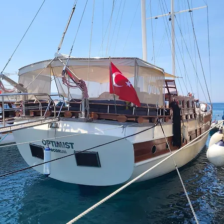Botel Luxury Private Boat Gulet With Crew And Cook For 8 Guests Bodrum